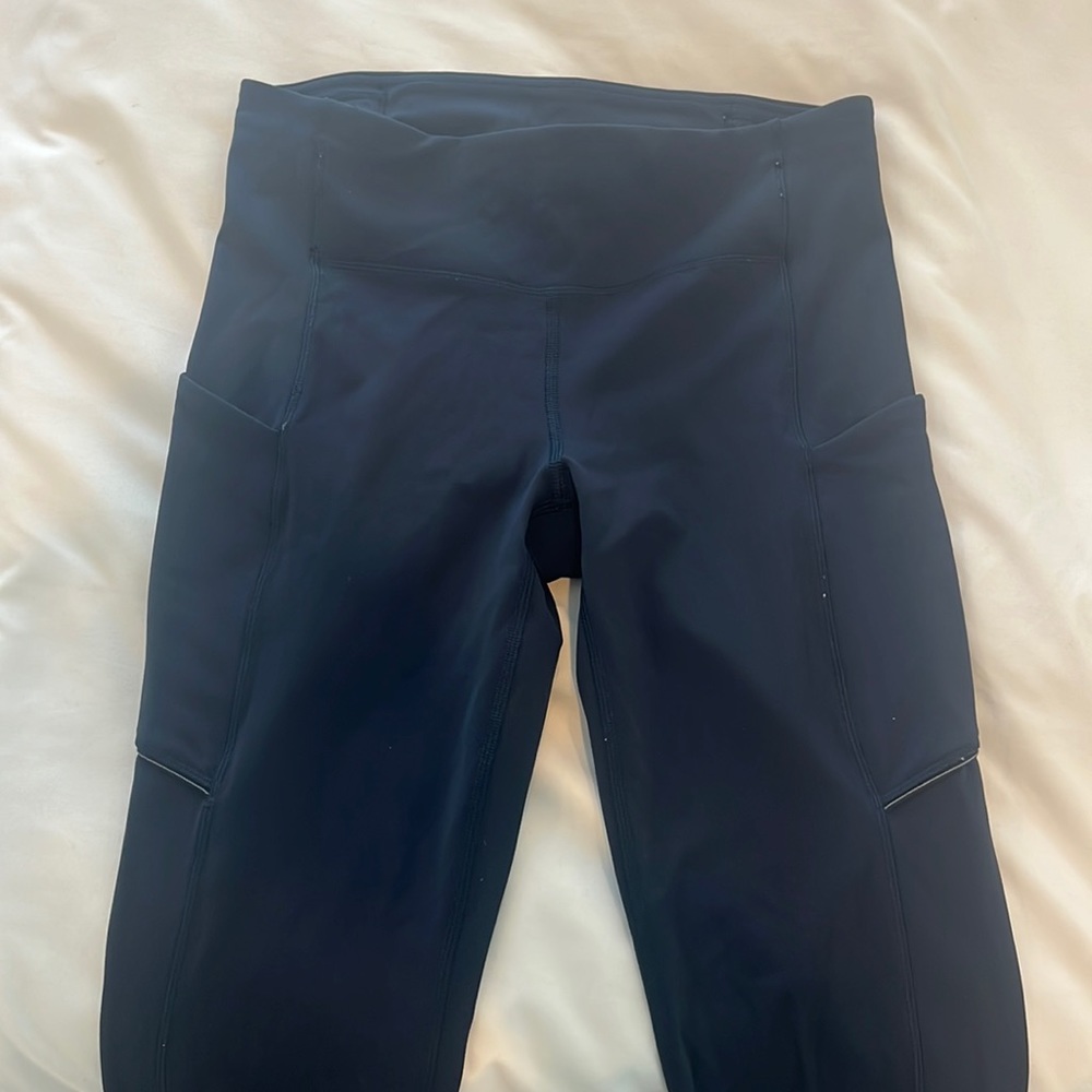 Lululemon navy leggings